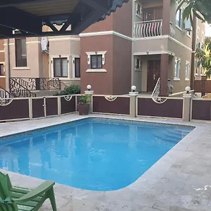Island Odyssey - Where Comfort Meets Experience. Apartment
